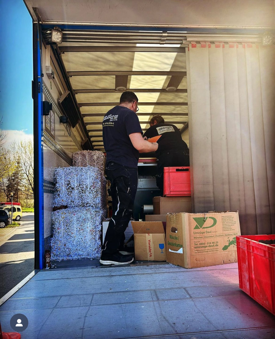 Altpapier-Mitnahme ohne Aktenvernichtung